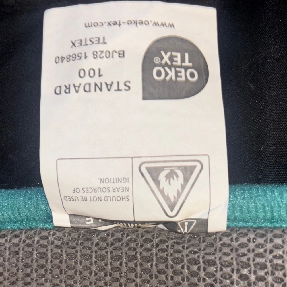 Luxurious Blue Bath Mat